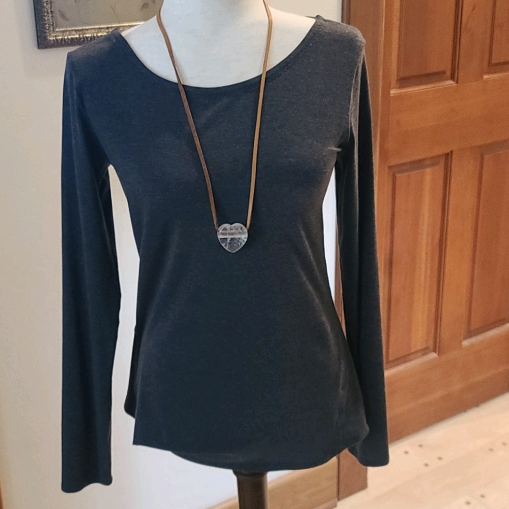 Athleta long sleeved top